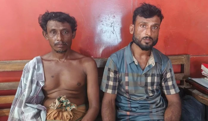 ট্রলারে মিলল ২২০ কেজি হরিণের মাংস, গ্রেপ্তার ২